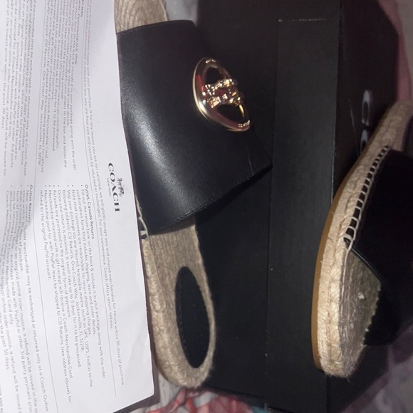 Coach Shoes - these have not been warn at all 😊😊😊. so enjoy these 🫶🏽🫶🏽